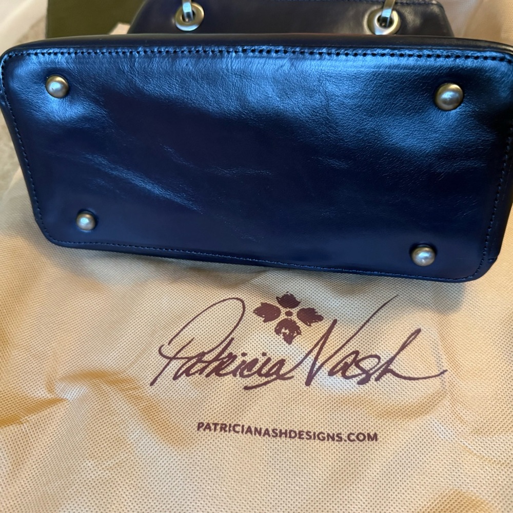 Patricia Nash Navy Leather Satchel with Bamboo Handles - Picture 8 of 9